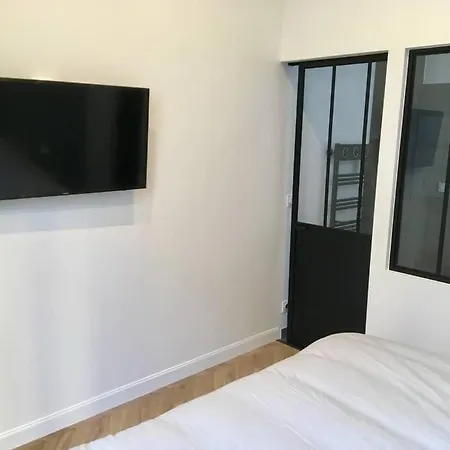 Renovated Spacious Parisian Near La Madeleine Apartman Párizs