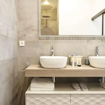 Apartmán Renovated Spacious Parisian Near La Madeleine